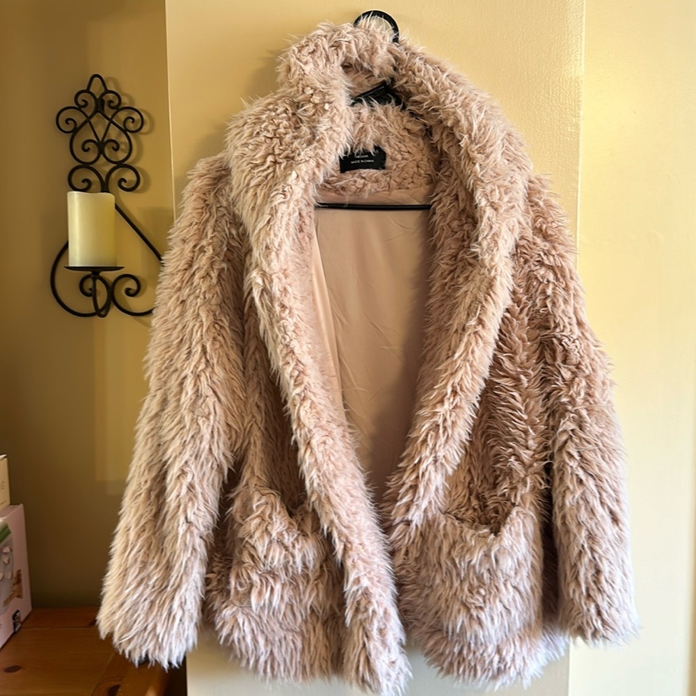 Love Tree Fuzzy Cream Jacket
